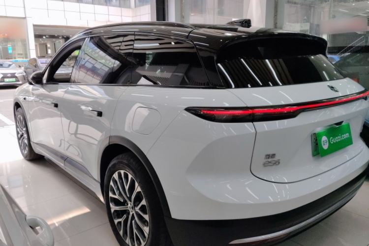 Used Nio ES6 2023 75 kWh
