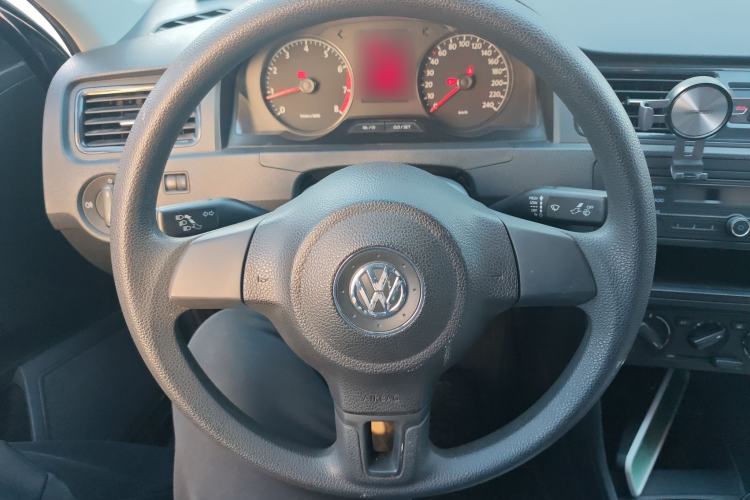 Used Volkswagen Santana 2013 1.6L Manual Fashion Edition Steering Wheel