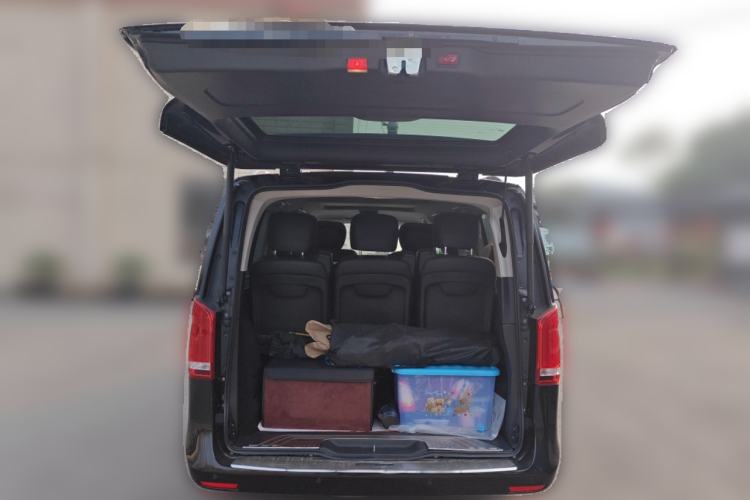 Used Mercedes-Benz V-Class 2021 V 260 Avantgarde Edition