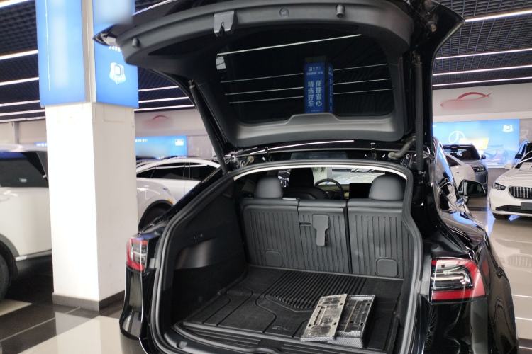 Used Tesla Model Y 2022 Performance High-Performance All-Wheel-Drive Version