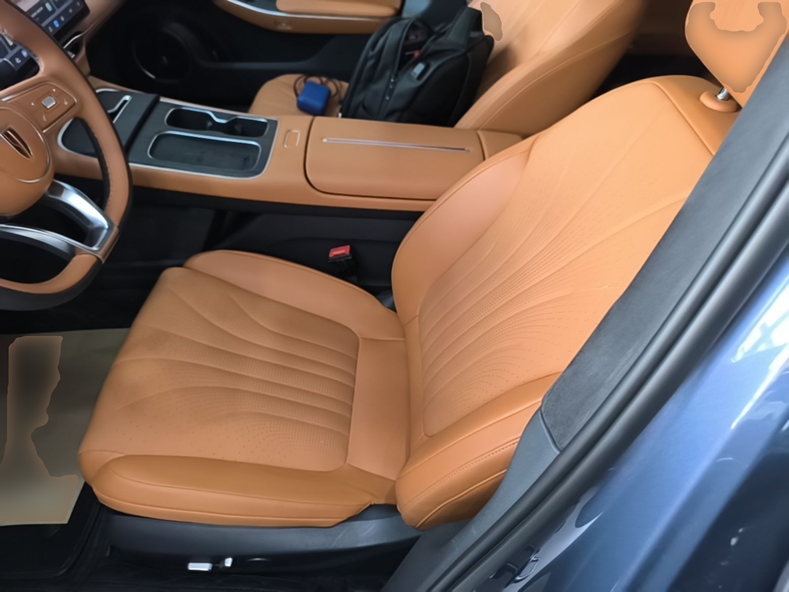 Hongqi H7 PHEV 2026 Model 240 Intelligent Hybrid — снимка 17
