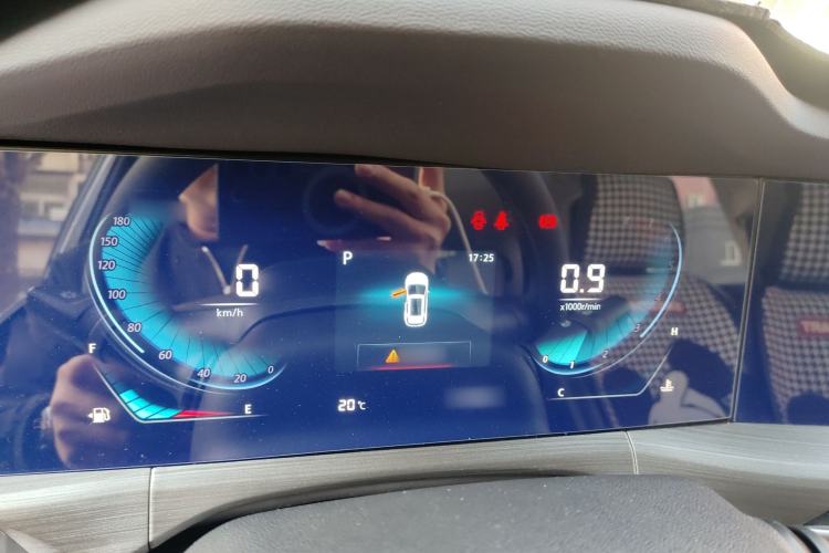 Used CHANGAN CS55PLUS 2021 Blue Whale Edition 1.5T DCT Prestige Model Instrument Cluster