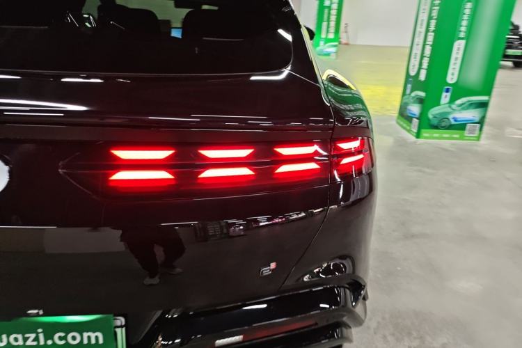 Used Denza Z9GT 2024 1100 Four-Wheel Drive Ultra Version