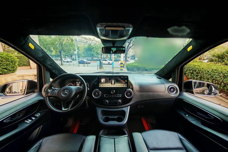 Used Mercedes-Benz Vito 2018 2.0T Business Version China VI Emission Standard