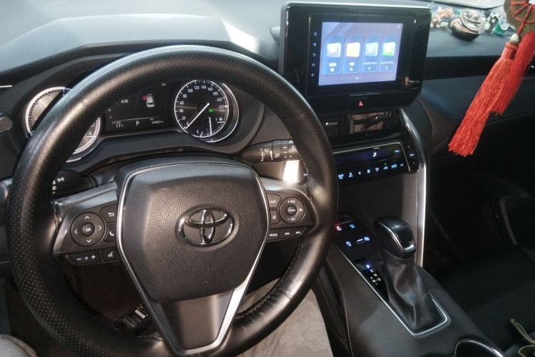 Used Toyota Harrier 2022 2.0L CVT Two-Wheel Drive Deluxe Edition