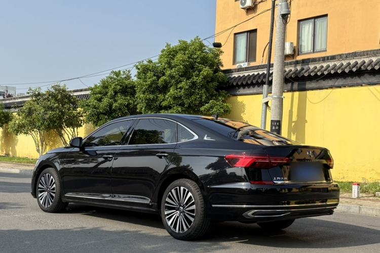 Used Volkswagen Passat 2021 330TSI Luxury Edition