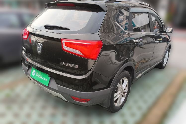 Used Baojun 560 2015 1.8L Manual Elite Edition