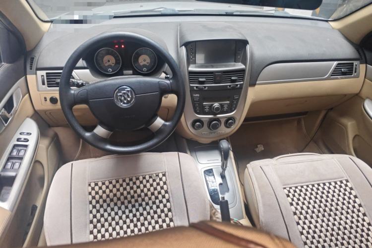 Used Buick Excelle 2013 1.5L Automatic Classic Model
