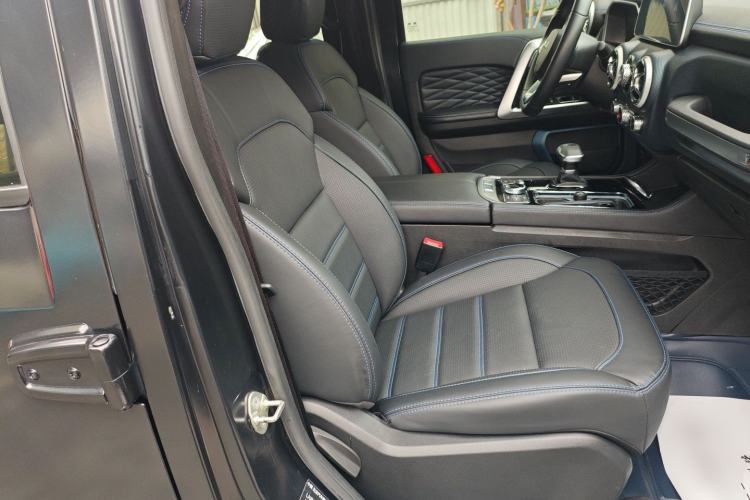 Used BAIC Off-Road BJ40 2023 2.0D Automatic Four-Wheel Drive Blade Hero Edition Adventurer Type