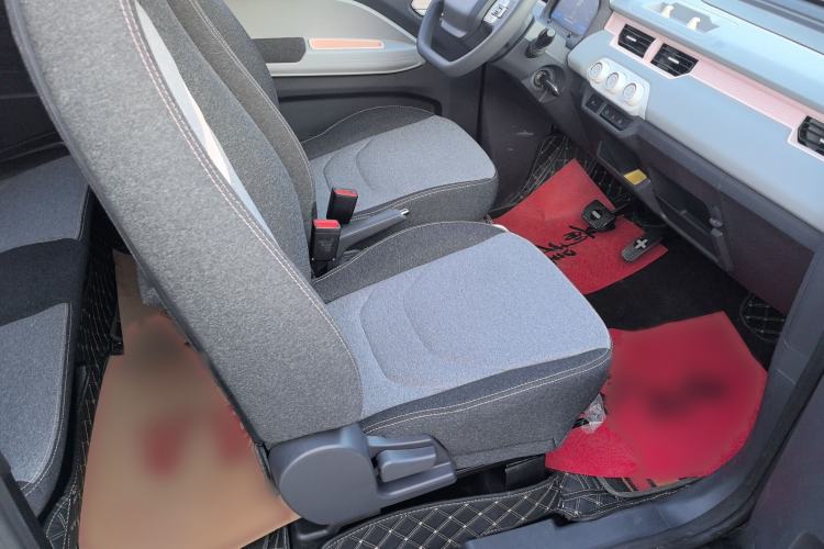 Used Chery QQ QQ Ice Cream 2022 170km Sundae Phosphate Lithium-Ion
