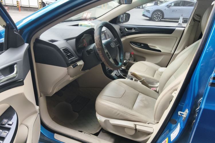 Used BYD Surui 2012 1.5TI Manual Luxury Version
