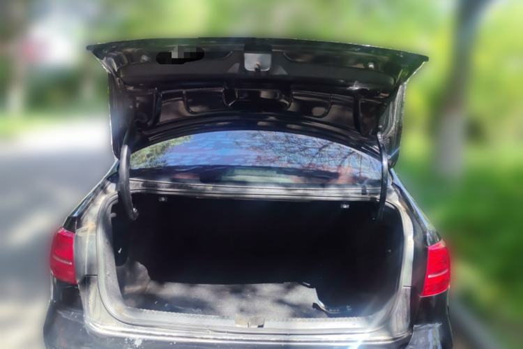 Used Volkswagen Sagitar 2017 1.6L Manual Comfort Model