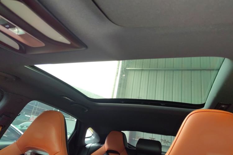 Used CHANGAN UNI-V 2024 2.0T Classic Sport Edition
