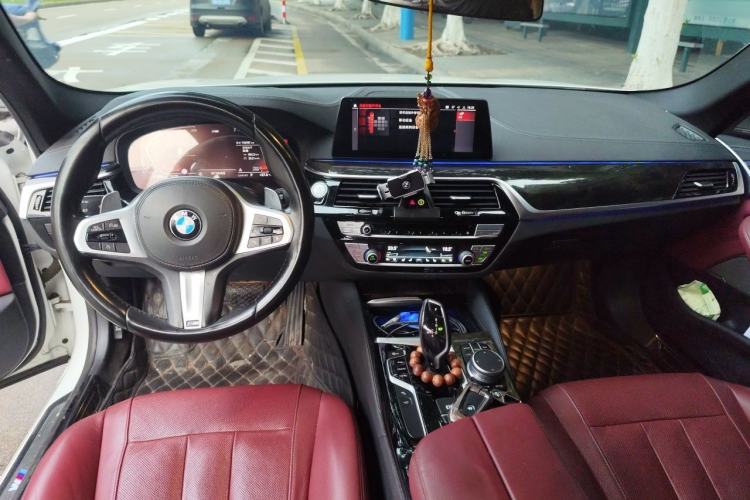 Used BMW 5 Series 2020 530Li Luxury Edition M Sport Package
