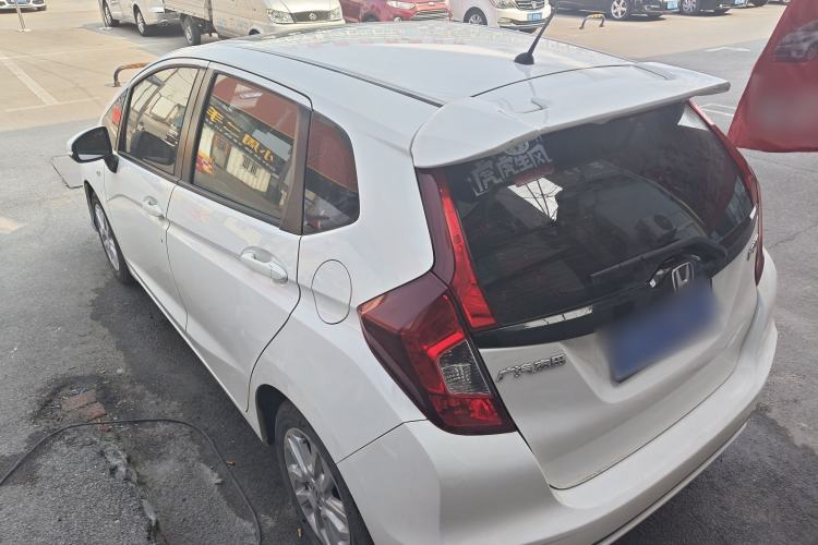 Used Honda Fit 2018 1.5L CVT Comfort Sunroof Version