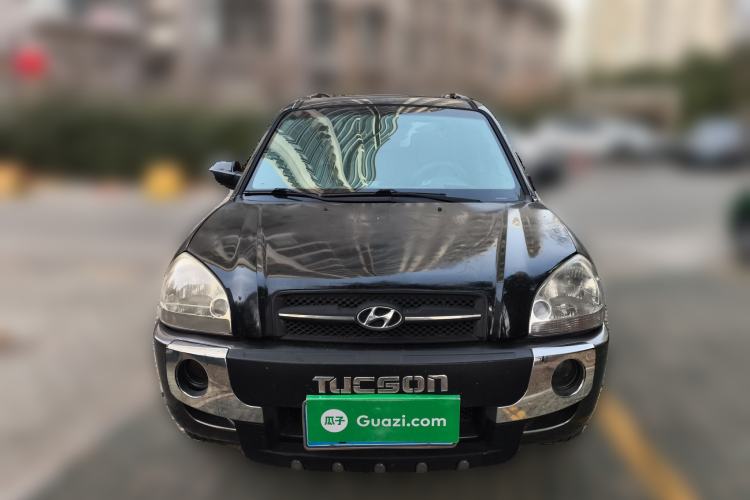 Used Hyundai Tucson 2009 2.0L Manual Two-Wheel Drive Fashion Edition