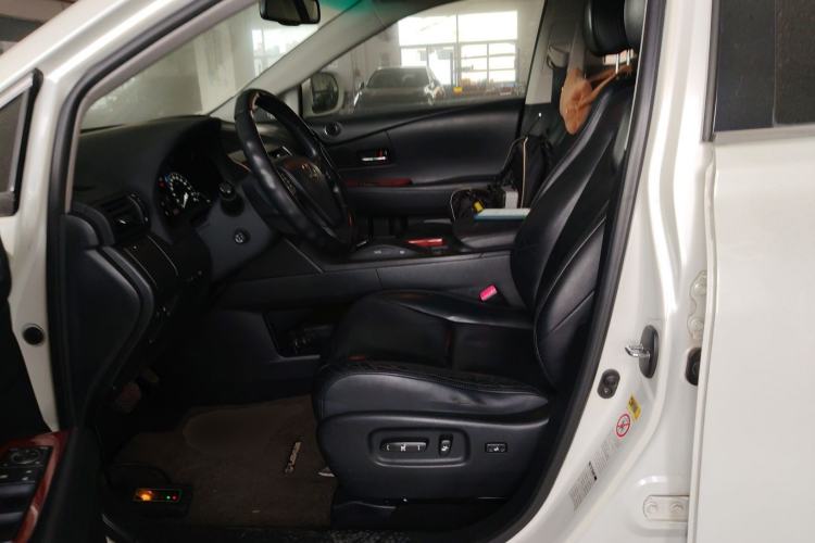 Used Lexus RX Classic 2011 270 Luxury Edition Left Front Seat