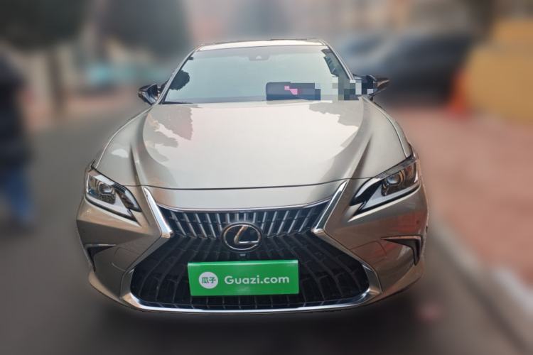 Used Lexus ES 2023 200 Excellence Edition