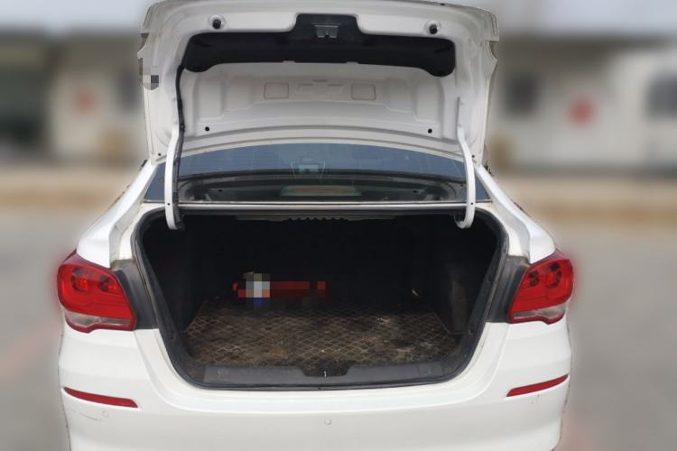 Used Chevrolet Cavalier 2019 320 Automatic Xinyue Edition Trunk