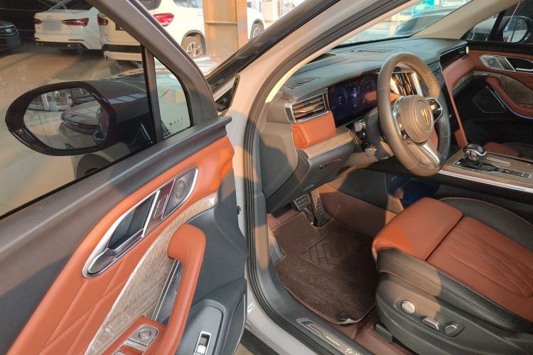 Used Hongqi HS7 2023 2.0T Automatic All-Wheel Drive Flagship Edition 7 Seats
