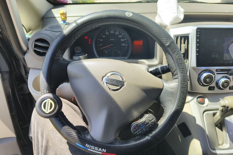 Used Nissan NV200 2014 1.6L CVT Luxury Model China V Standard
