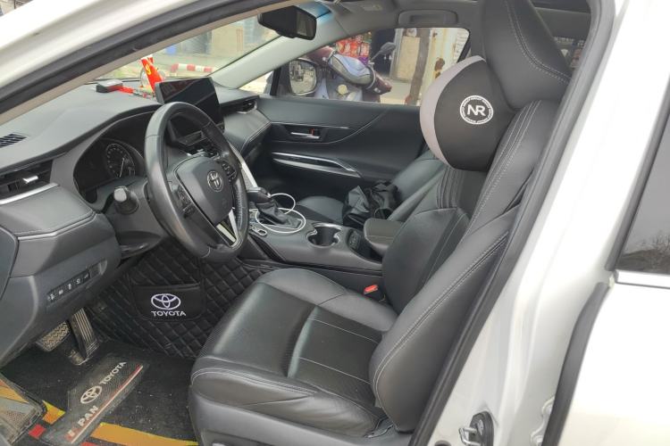 Used Toyota Harrier 2022 2.0L CVT Two-Wheel Drive Deluxe Edition Left Front Seat