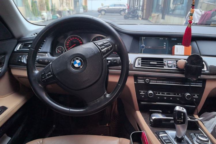 Used BMW 7 Series 2011 730Li Elegant Model