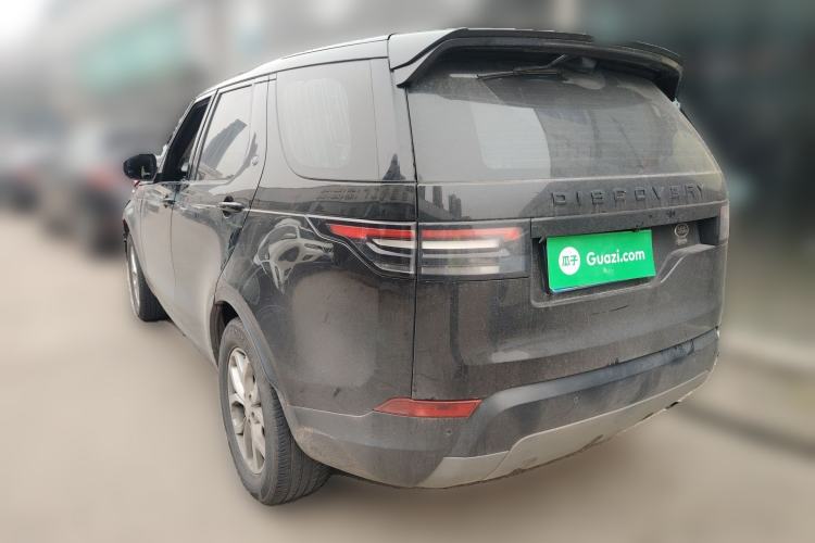 Used Land Rover Discovery 2018 3.0 SC V6 SE Rear Left 45 Deg