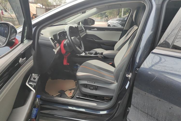 Used Volkswagen ID.6 CROZZ 2022 Long-Range PRO Edition