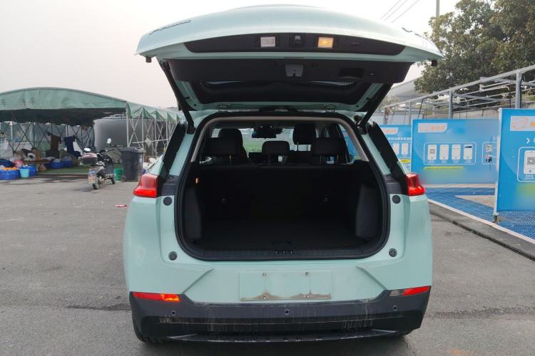 Used AION V 2022 Plus 80 Executive Edition Ternary Lithium
