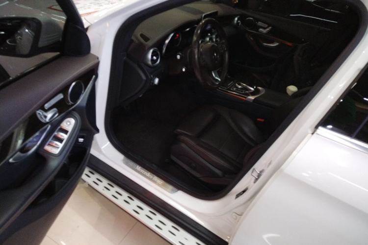 Used Mercedes-Benz GLC 2019 GLC 260 L 4MATIC Dynamic Model