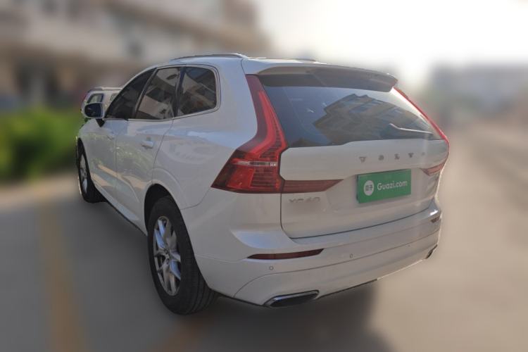 Used Volvo XC60 2019 T5 4x4 Smart Edition China V Standard