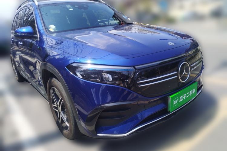 Used Mercedes-Benz EQB 2022 EQB 350 4MATIC First Edition Special Version Front Right 45 Deg