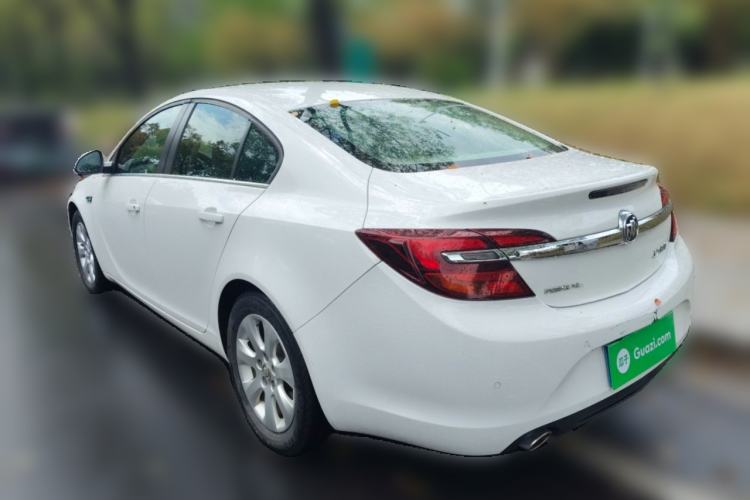 Used Buick Regal 2015 2.0L Leading Fashion Edition Rear Left 45 Deg