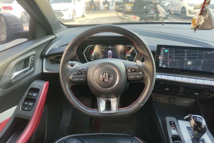 Used MG 5 2021 Revised 300TGI DCT Qingshè Luxurious Enjoyment Edition
