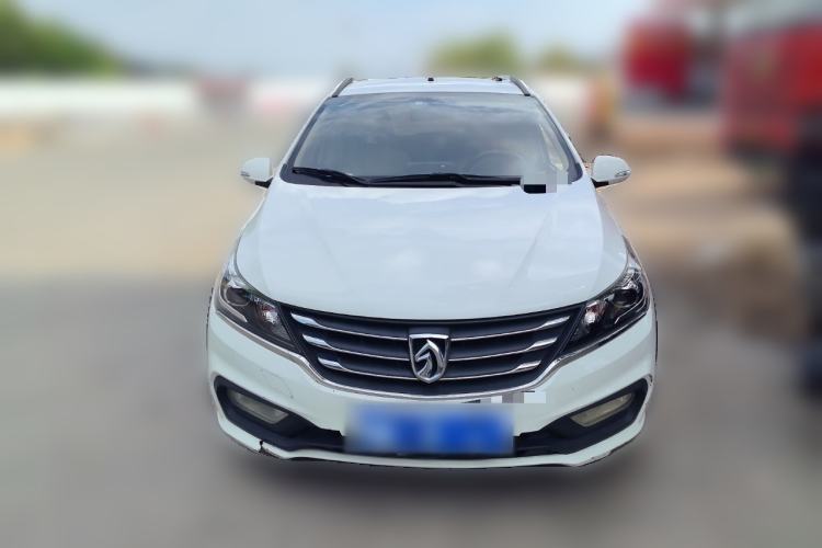 Used Baojun 310W 2017 1.5L Manual Fashion Model China V Front