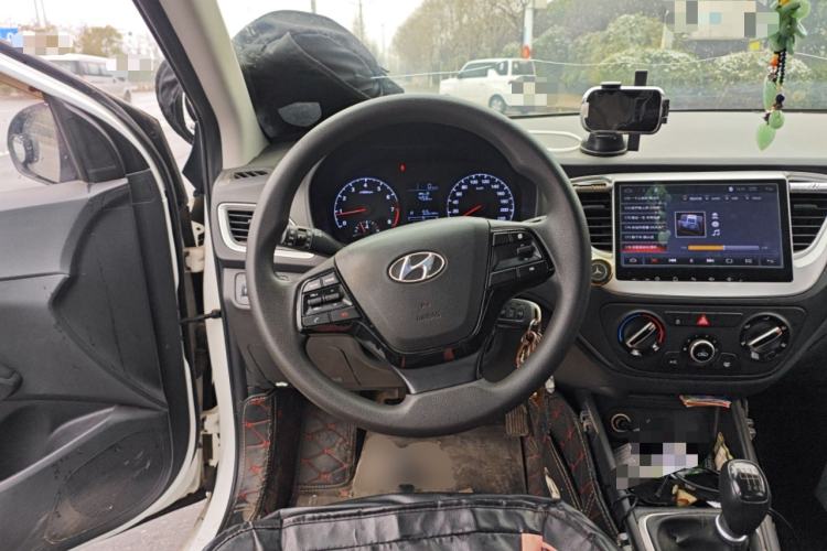 Used Hyundai Verna (new generation) 2016 1.4L Manual Youth Edition GS