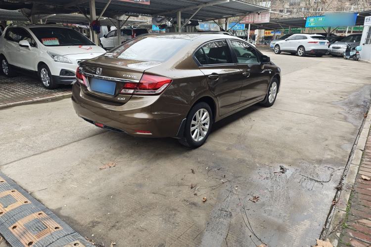 Used Honda Civic 2014 1.8L automatic comfort version
