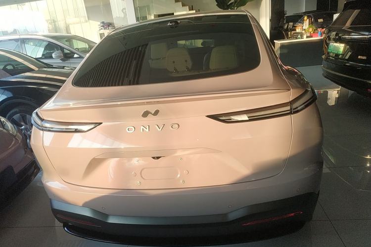 Used ONVO L60 2024 60 kWh Rear-Drive Version
