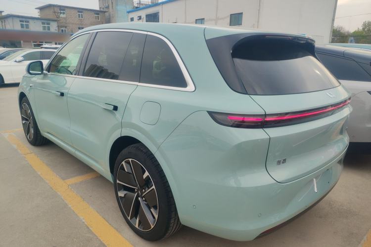 Used Li Auto L6 2025 Max Smart Refresh Edition Rear Left 45 Deg