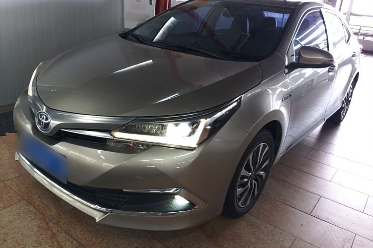 Used Toyota Corolla 2018 Dual-Engine 1.8L E-CVT Smart Edition