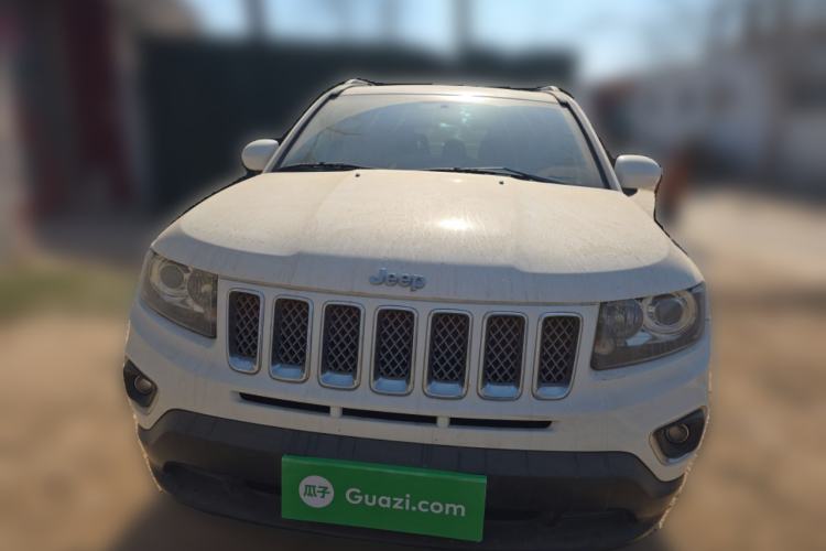 Used Jeep Compass (Import) 2015 2.0L Two-Wheel Drive Luxury Edition
