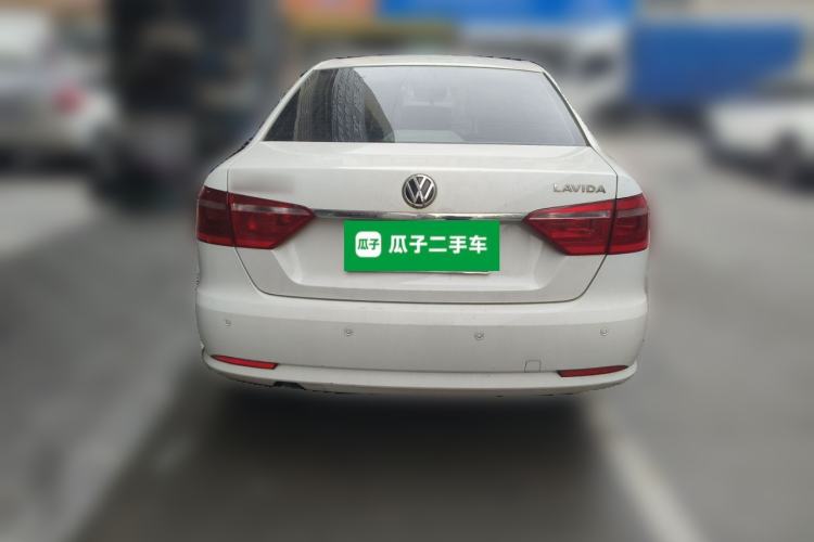 Used Volkswagen Lavida 2013 1.6L Automatic Fashion Edition Rear