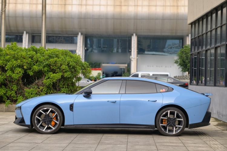 Used XPeng P7 2025 Model—702 Long Range Ultra
