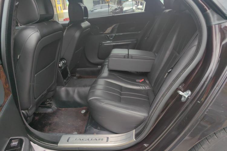 Used Jaguar XJ 2014 XJL 3.0 SC Two-Wheel-Drive Panoramic Business Edition