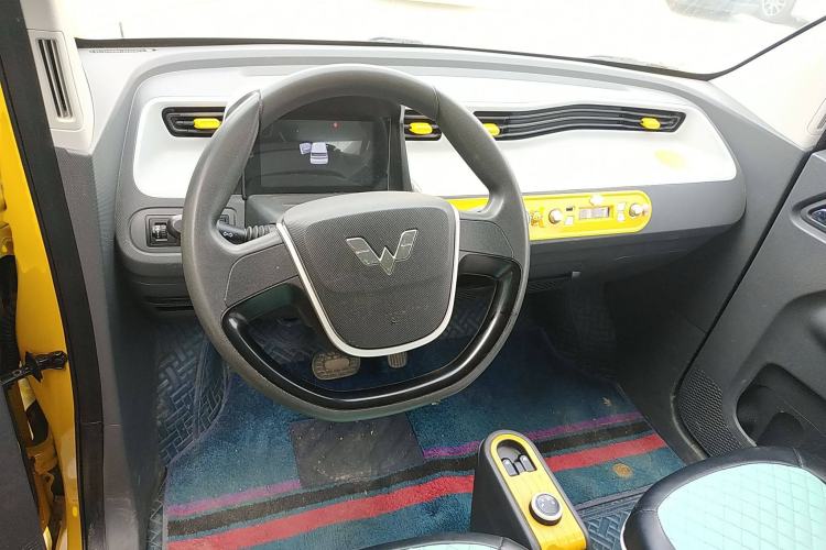 Used Wuling Hongguang MINIEV 2021 Macaron Premium Model – Lithium Iron Phosphate
