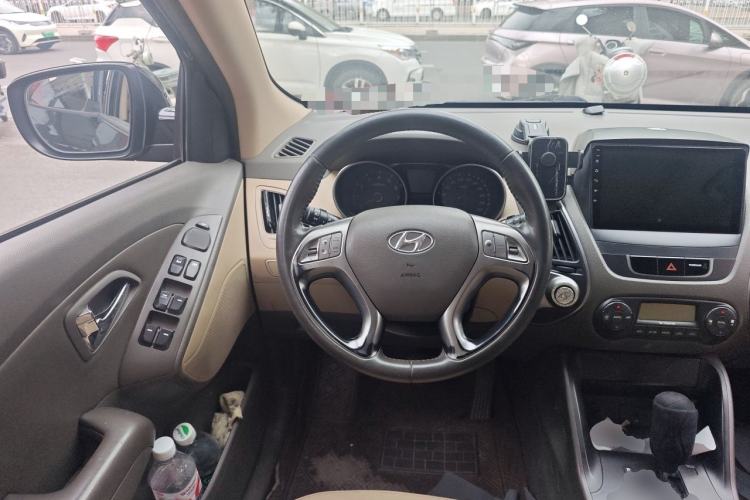 Used Hyundai ix35 2010 2.0L Automatic Two-Wheel Drive Elite Edition GLS