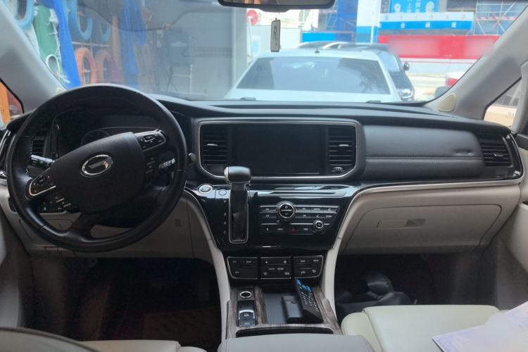 Used GAC Trumpchi M8 2018 320T Luxury Edition Center Console