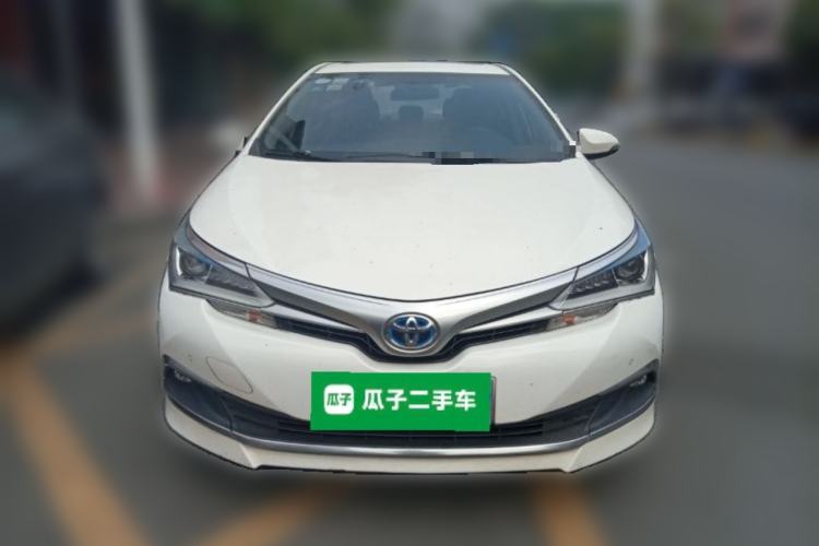 Used Toyota Corolla 2018 Dual-Engine 1.8L E-CVT Smart Edition