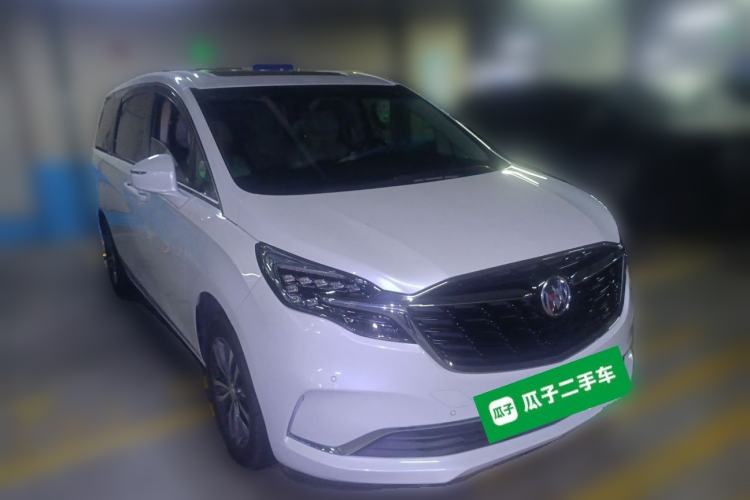 Used Buick GL8 2021 ES Landtrek 653T Comfort Edition Front Right 45 Deg